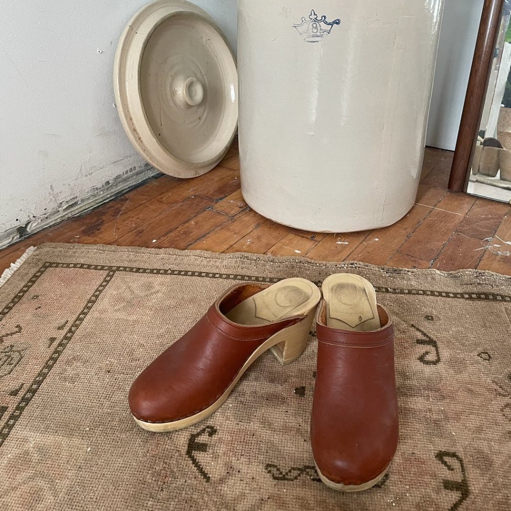 No. 6 Clogs